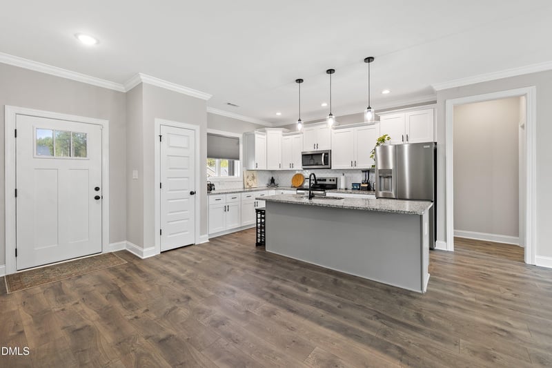240 Sourgum Ct, Zebulon, NC 27597