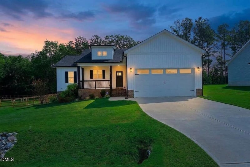 240 Sourgum Ct, Zebulon, NC 27597
