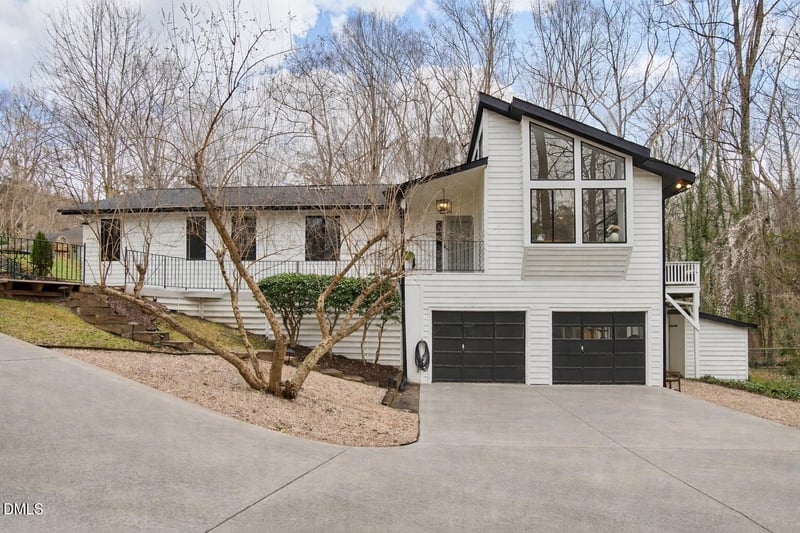 2400 Rockridge Ct, Raleigh, NC 27612
