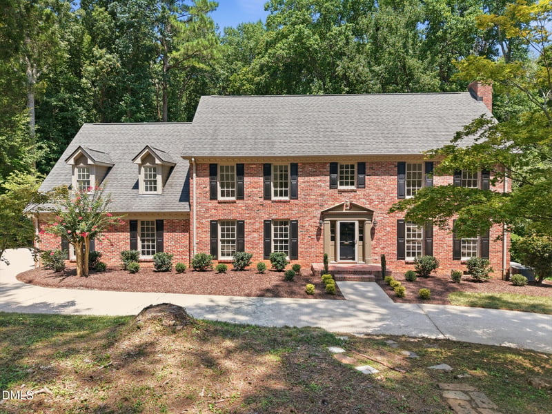 2404 Beechview Ct, Raleigh, NC 27615