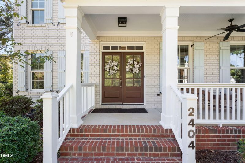 2404 Thurrock Dr, Apex, NC 27539