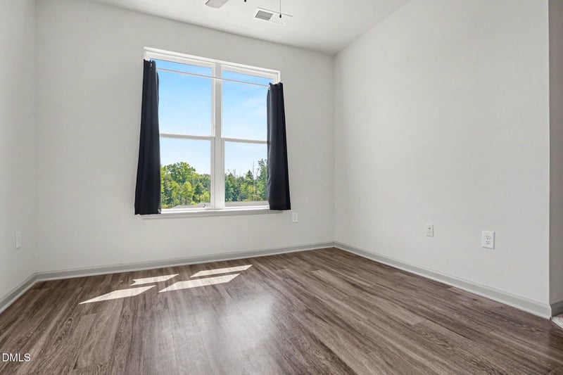 2408 Gathering Square Ct, Fuquay Varina, NC 27526
