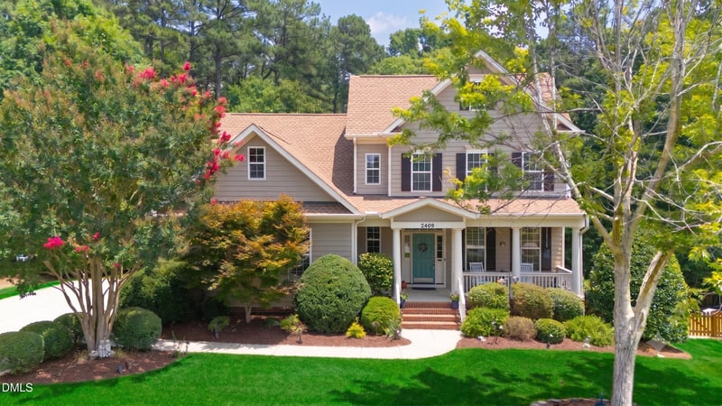 2409 Thurrock Dr, Apex, NC 27539