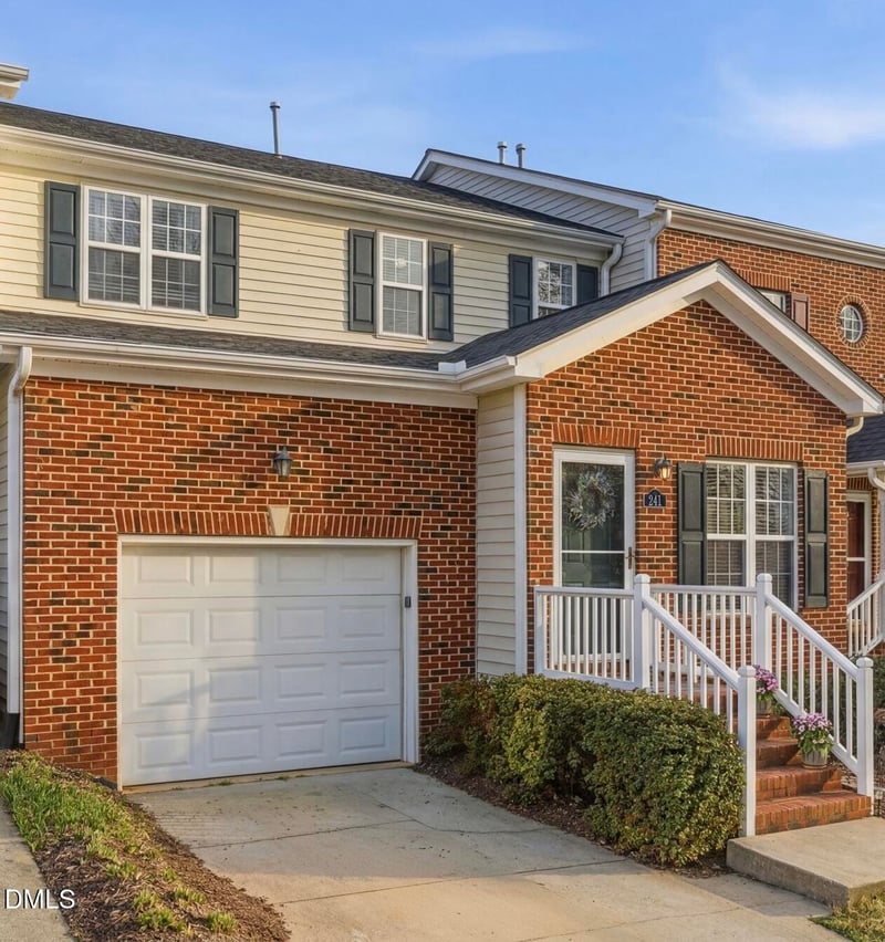 241 Grand Pointe Dr, Garner, NC 27529
