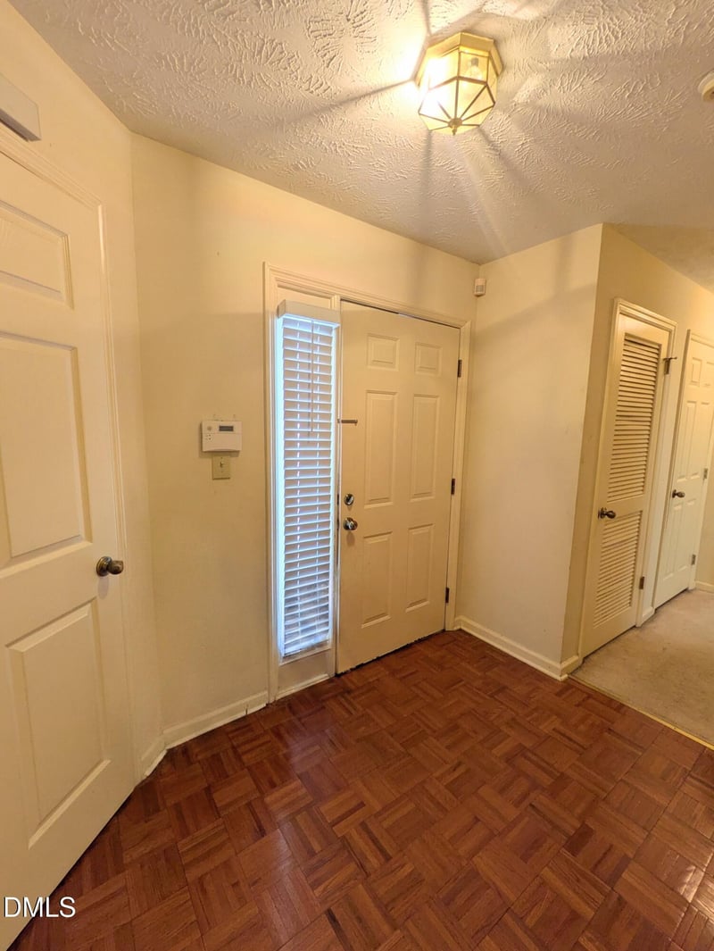 241 Waterdown Dr #9, Fayetteville, NC 28314