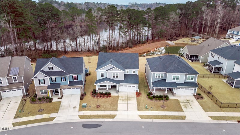 2410 Heron Watch Pl, Fuquay Varina, NC 27526