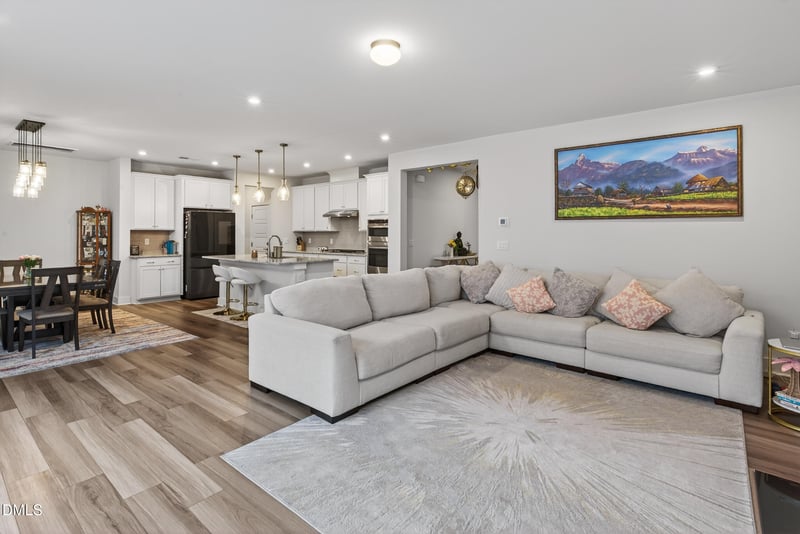 2410 Heron Watch Pl, Fuquay Varina, NC 27526