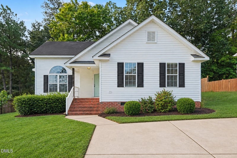 2416 Kingsboro Rd, Raleigh, NC 27610