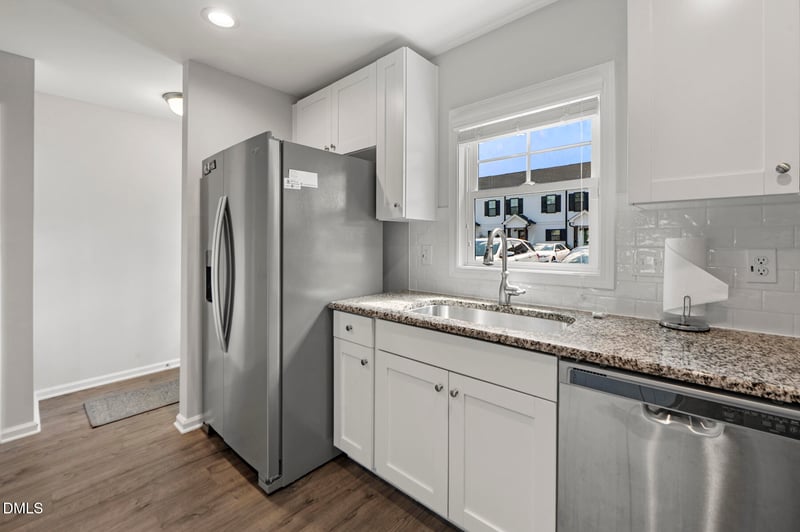 242 S Raleigh St, Angier, NC 27501
