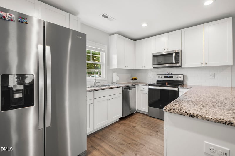 242 S Raleigh St, Angier, NC 27501