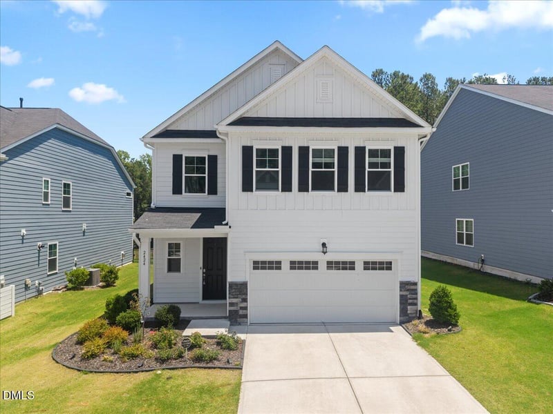 2424 Pikes Peak Dr, Raleigh, NC 27616