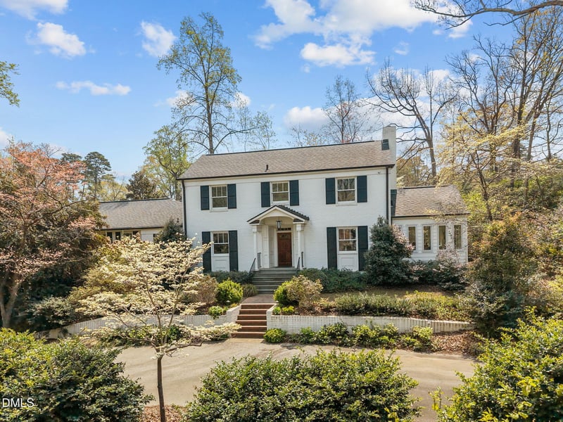 2425 Argyle Dr, Raleigh, NC 27609