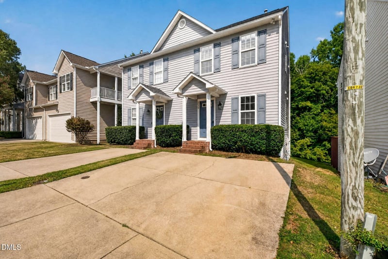 2425 Bay Harbor Dr, Raleigh, NC 27604