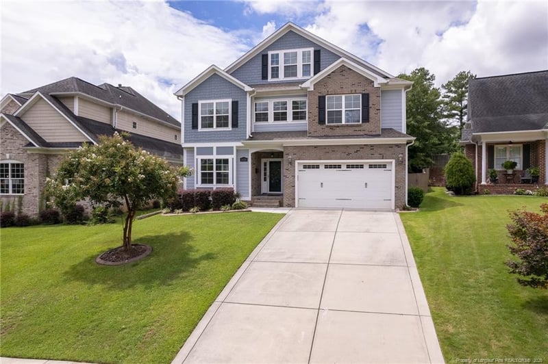 2428 Amigo Dr, Fayetteville, NC 28305