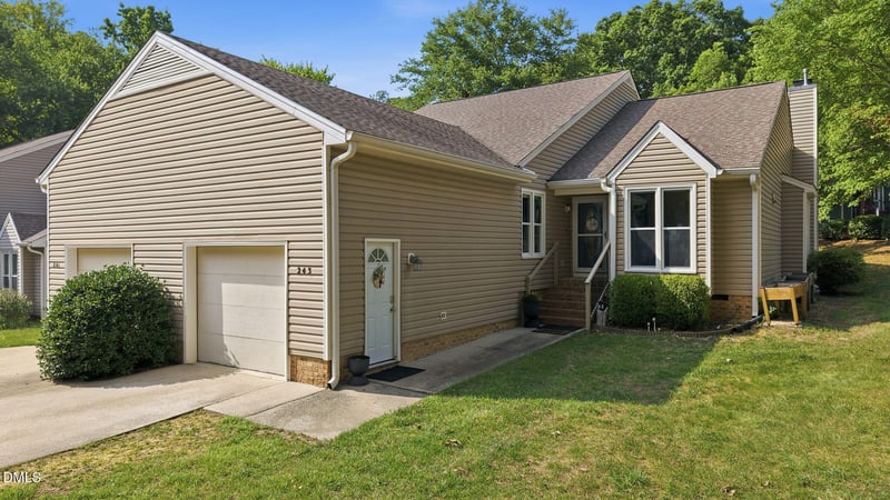 243 Chimney Rise Dr, Cary, NC 27511