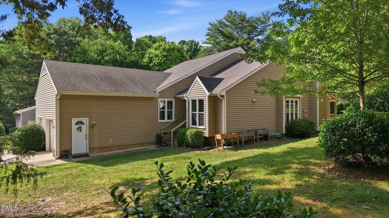 243 Chimney Rise Dr, Cary, NC 27511