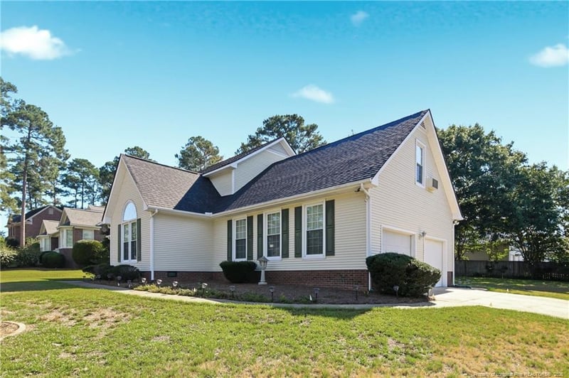 2432 Lull Water Dr, Fayetteville, NC 28306