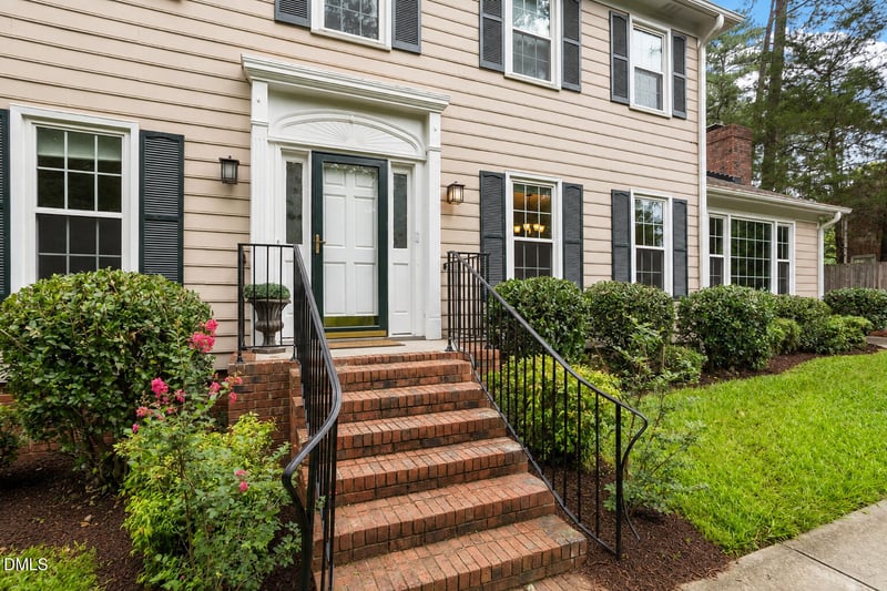 2435 Sedgefield Dr, Chapel Hill, NC 27514