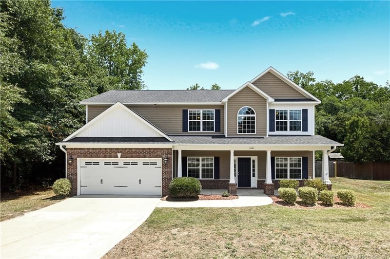 2438 Market Hill Dr, Fayetteville, NC 28306