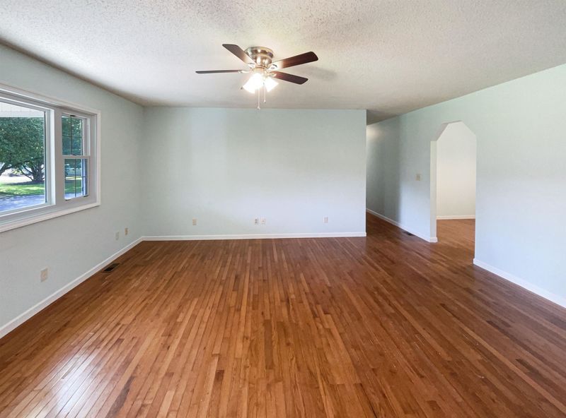 245 Scotts Ln, Angier, NC 27501
