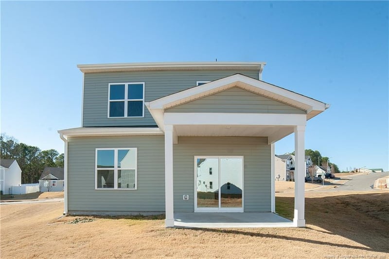 246 Tormore Dr, Sanford, NC 27330