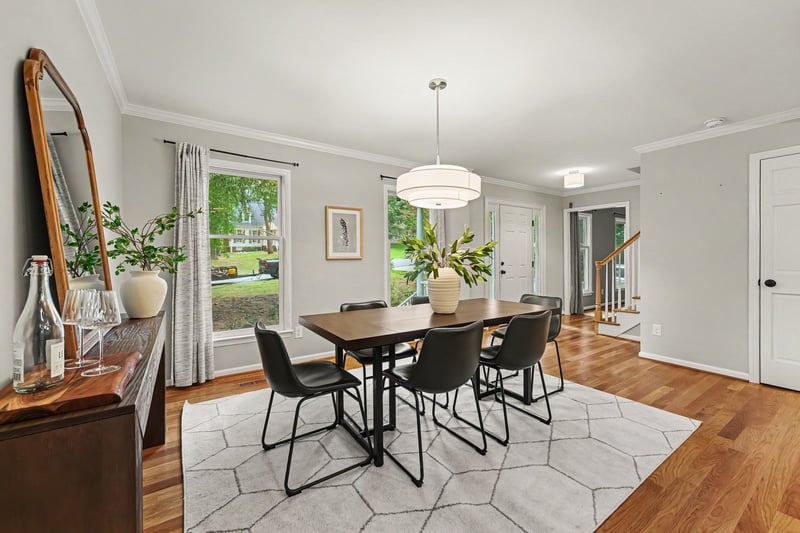 2469 Foxwood Dr, Chapel Hill, NC 27514