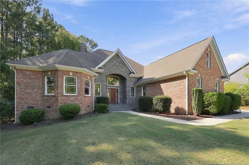 249 Saintsbury Pl, Sanford, NC 27332