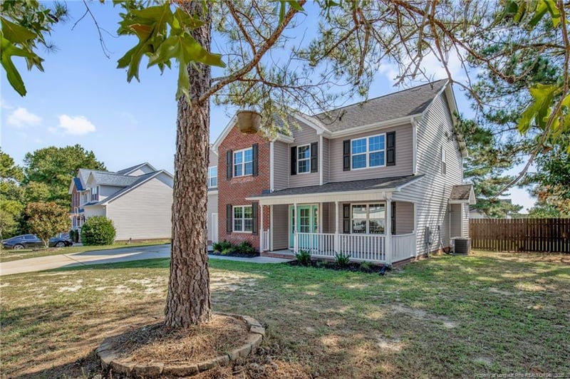 25 Briarwood Pl, Sanford, NC 27332