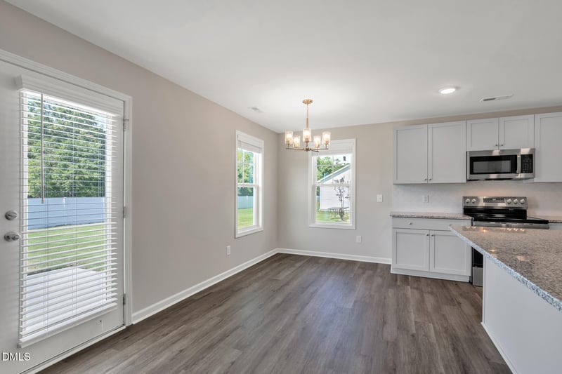 25 W Emily Gardens Dr, Selma, NC 27576
