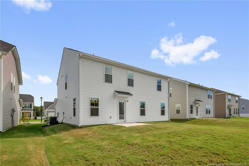 25 W Emily Gardens Rd, Selma, NC 27576