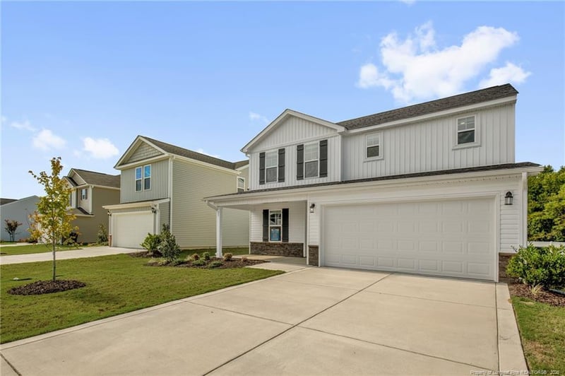 25 W Emily Gardens Rd, Selma, NC 27576