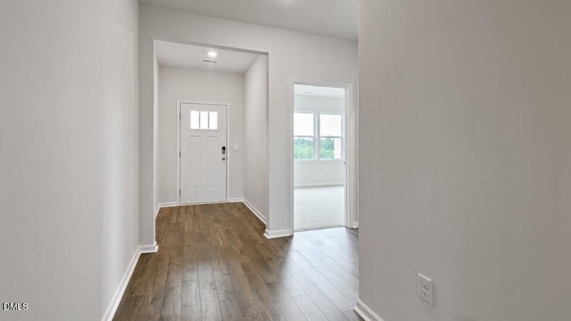 25 Rolling Hills Dr, Youngsville, NC 27596