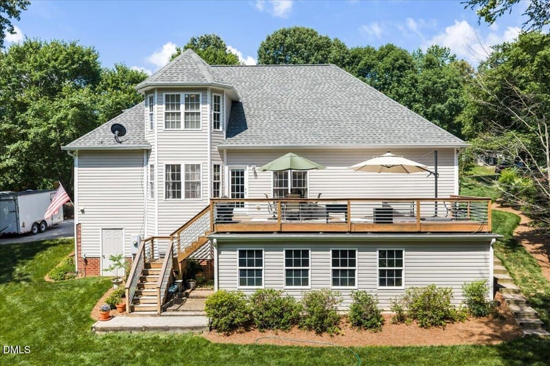 25 Winchester Ct, Youngsville, NC 27596
