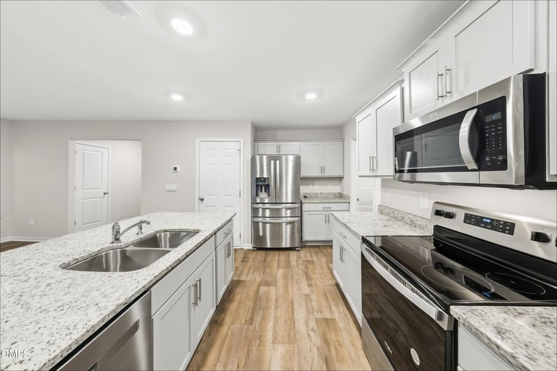 2502 Lily Dr, Haw River, NC 27258