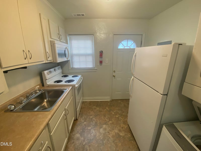 2504 Shenandoah Ave, Durham, NC 27704