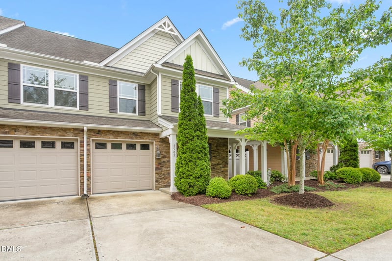 2505 Bartlett Cir, Hillsborough, NC 27278