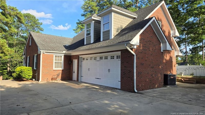 2505 N Edgewater Dr, Fayetteville, NC 28303