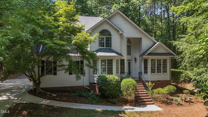 2509 Barton Ridge Ct, Raleigh, NC 27613