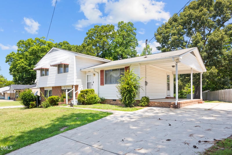 2509 Rock Quarry Rd, Raleigh, NC 27610