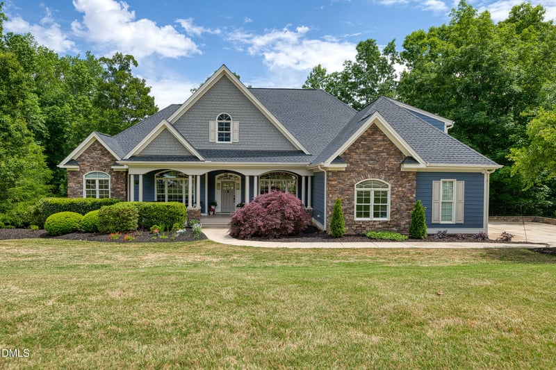 251 Sicily Dr, Clayton, NC 27527