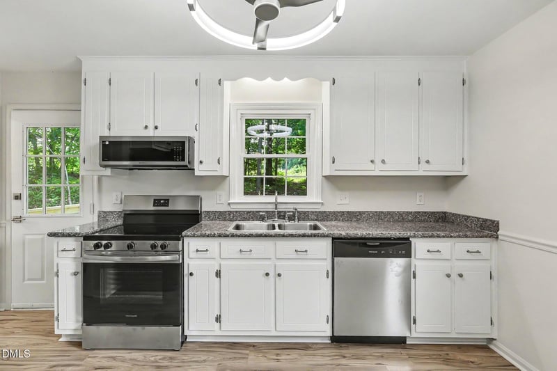 2510 Wade Hampton Rd, Hillsborough, NC 27278