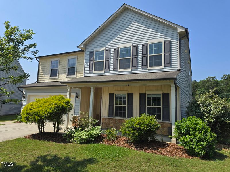 2511 Dalmahoy Ln, Fuquay Varina, NC 27526