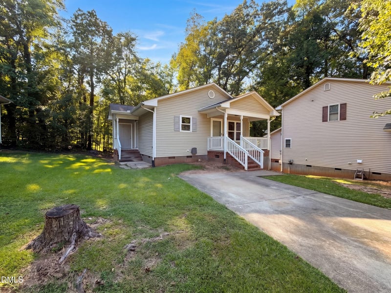 2513 Lindbergh St, Durham, NC 27704