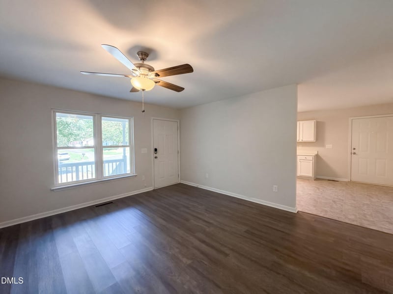 2513 Lindbergh St, Durham, NC 27704