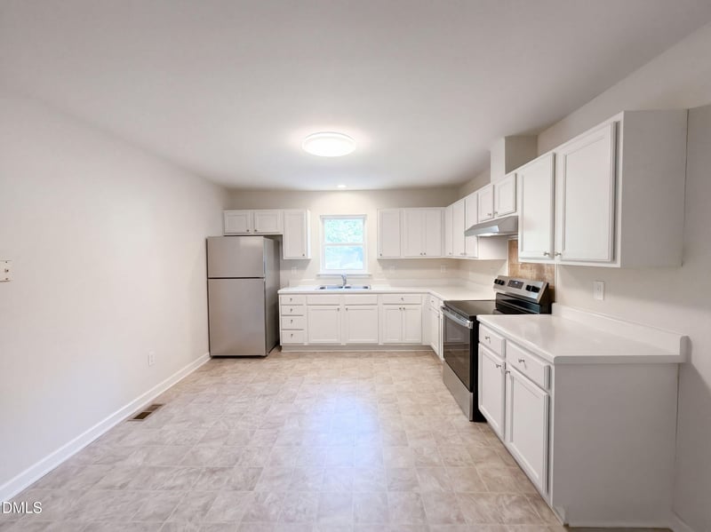 2513 Lindbergh St, Durham, NC 27704