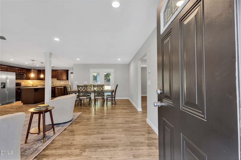 2523 Creek Trl, Sanford, NC 27330
