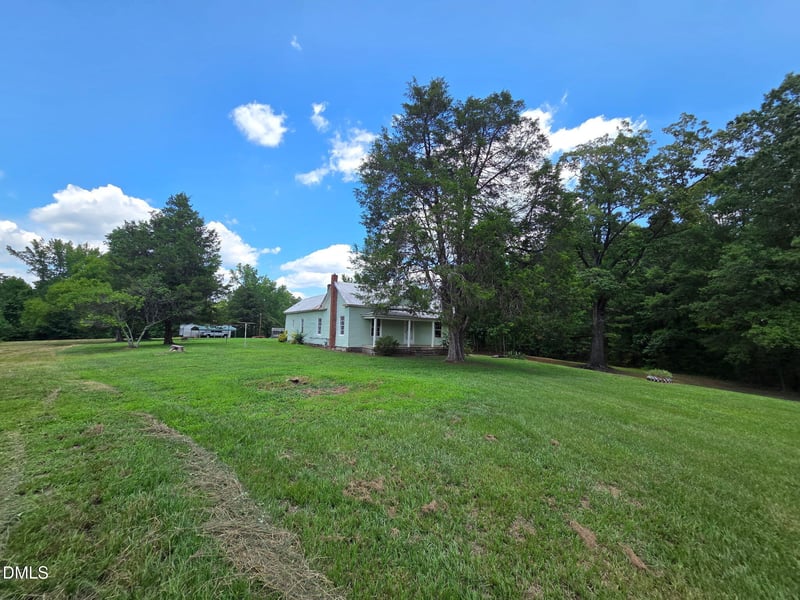2523 Hamlin Rd, Durham, NC 27704