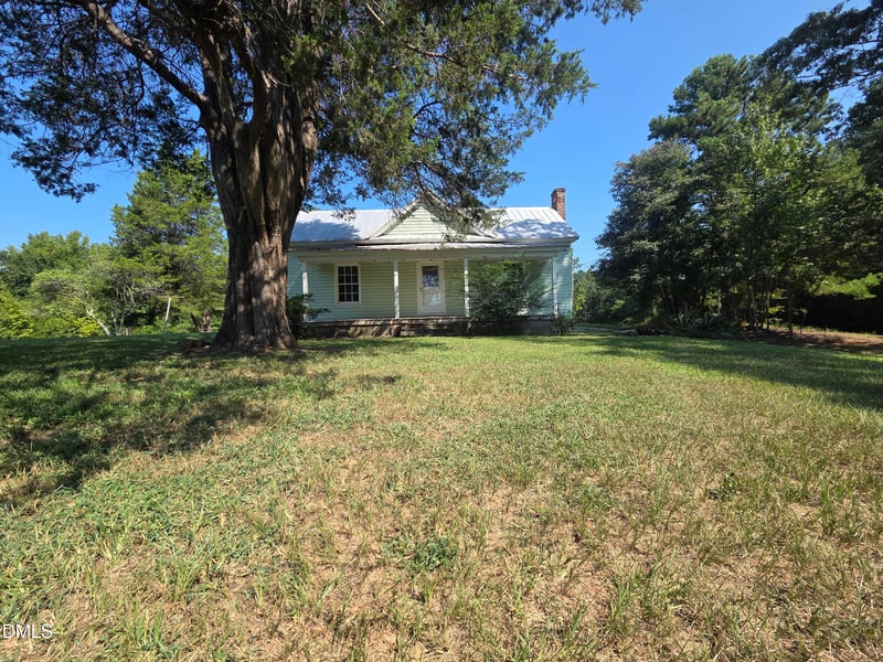 2523 Hamlin Rd, Durham, NC 27704
