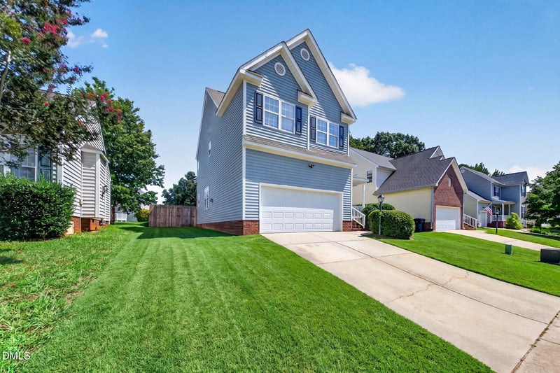 2525 Trailwood Hills Dr, Raleigh, NC 27603