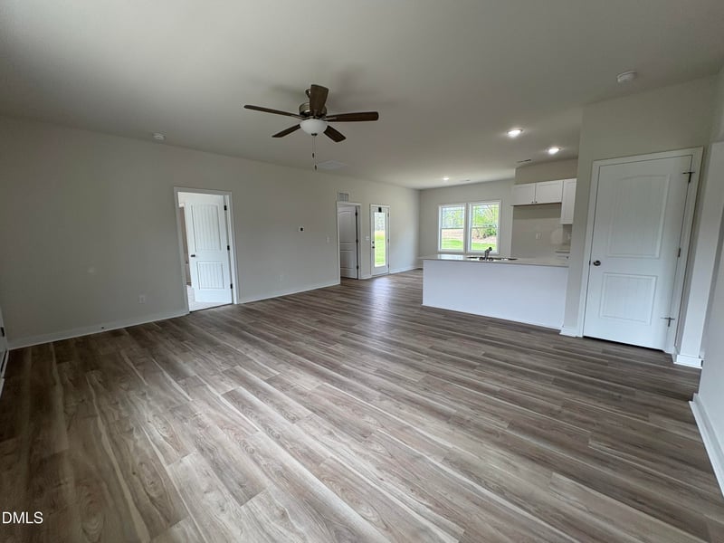 253 Jacobs Ridge Dr, Four Oaks, NC 27524